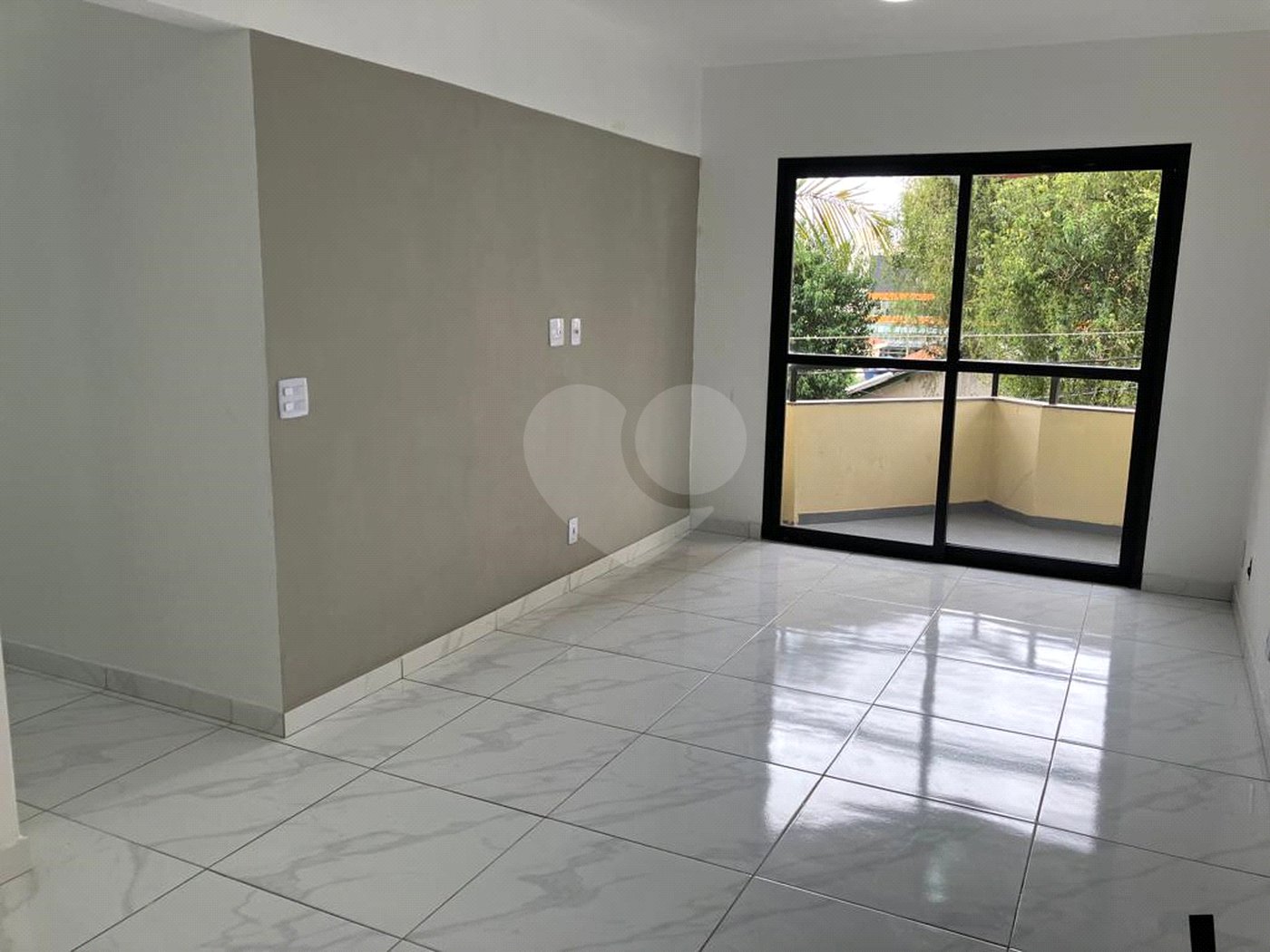 Apartamento à venda com 3 quartos, sendo 1 suíte,  em Santa Teresinha, São Paulo, SP