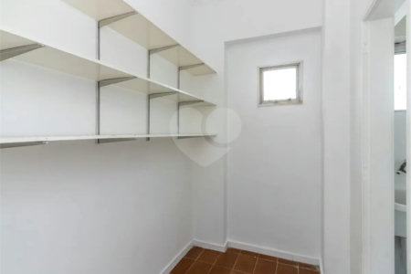 Apartamento à venda com 3 quartos em Moema, São Paulo, SP