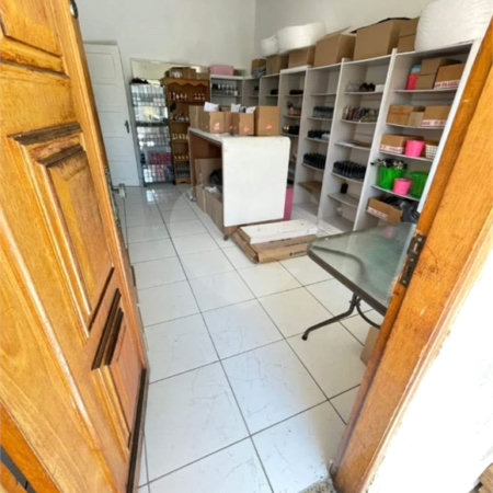 Casa Térrea à venda com 7 quartos, sendo 1 suíte, em Vila Paulicéia, São Paulo, SP