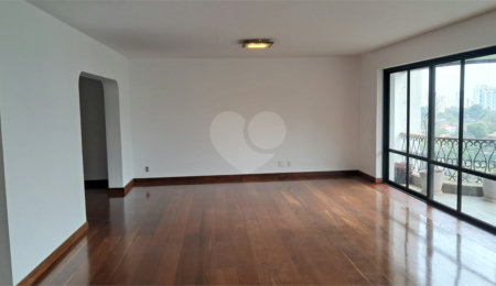 Apartamento para alugar com 4 suítes em Alto da Boa Vista, São Paulo, SP