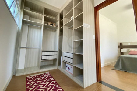 Casa à venda com 2 suítes no condomínio Renaissence Clube, Suzano - SP