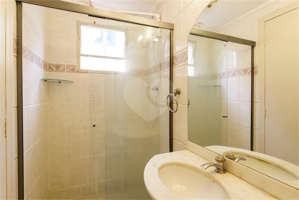 Apartamento à venda com 2 quartos, sendo 1 suíte, em Vila Uberabinha, São Paulo, SP