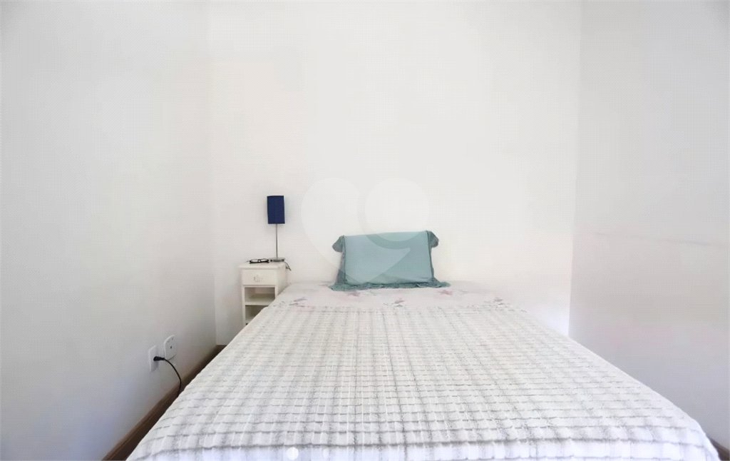 Casa à venda com 3 quartos, sendo 1 suíte,  no condomínio Residencial Villagio, São Paulo - SP