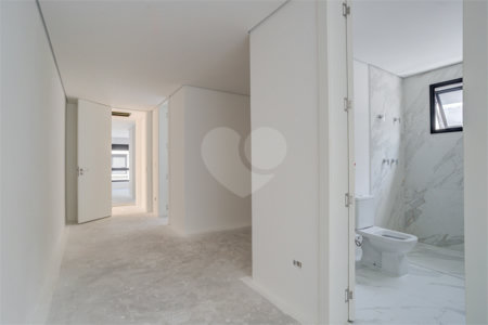 Casa à venda com 4 suítes no condomínio Hípica Max Garden, São Paulo - SP