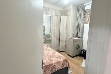 Casa à venda com 3 quartos, sendo 1 suíte, em Chora Menino, São Paulo, SP