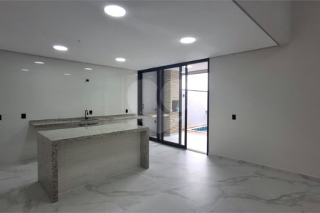 Casa à venda com 3 quartos, sendo 1 suíte, no condomínio Reserva Ipanema, Sorocaba - SP