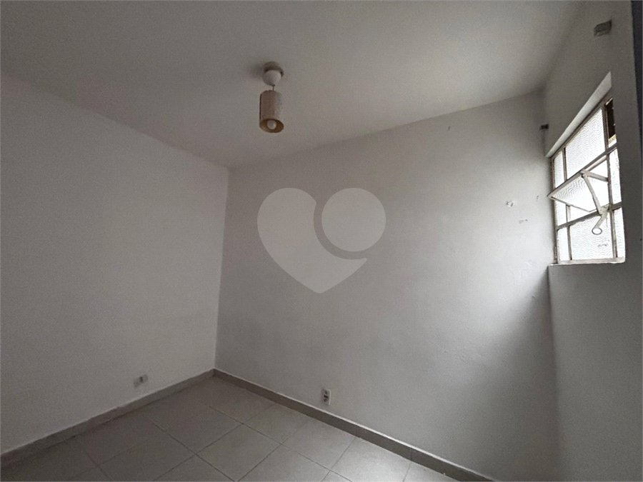 Sobrado à venda com 3 quartos em Vila Dom Pedro Ii, São Paulo, SP