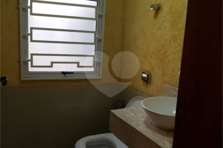 Sobrado à venda com 2 quartos, sendo 1 suíte,  em Vila Nova Mazzei, São Paulo, SP