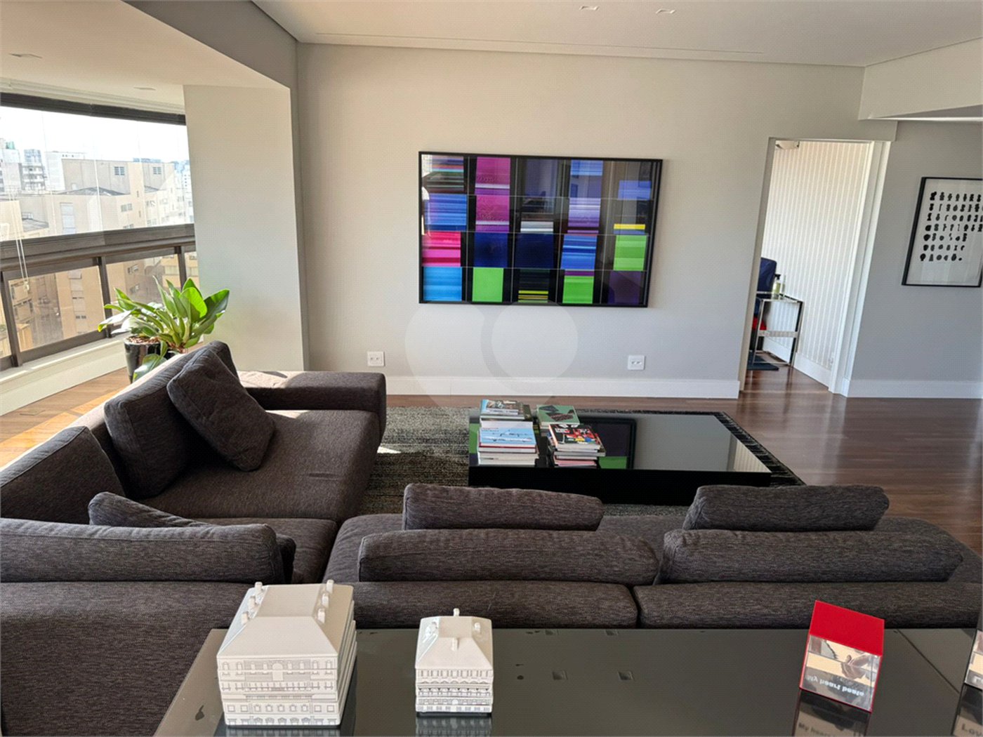 Apartamento à venda com 4 suítes em Paraíso, São Paulo, SP