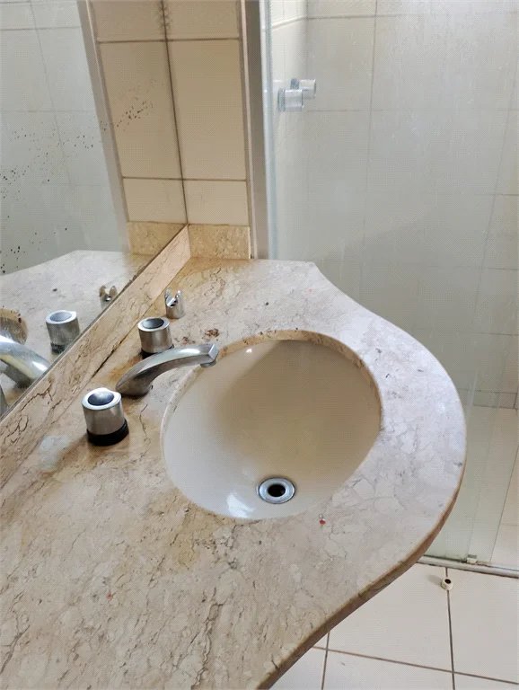 Apartamento à venda com 2 quartos, sendo 1 suíte,  em Vila Suzana, São Paulo, SP