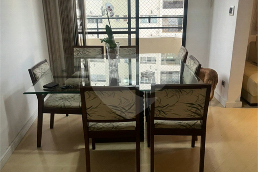 Apartamento à venda com 2 quartos, sendo 1 suíte,  em Santana, São Paulo, SP