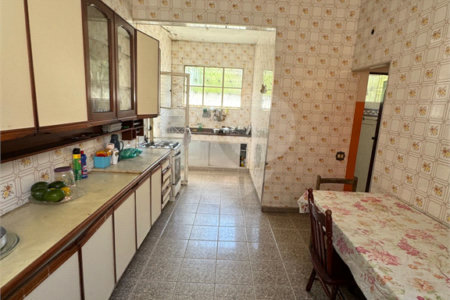 Casa Térrea à venda com 3 quartos em Campo Grande, Rio de Janeiro, RJ