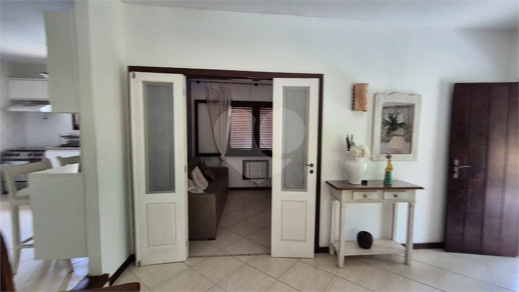 Casa à venda com 5 quartos, sendo 4 suítes,  em Geribá, Armação dos Búzios, RJ