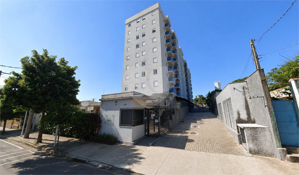 Apartamento com dois dormitórios a venda no Residencial Sineu