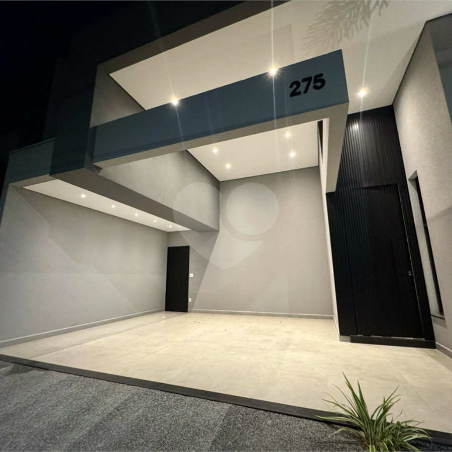 CASA A VENDA COM 3 DORMITÓRIOS, SENDO 1 SUITE NO SESIDENCIAL VILLENEUVE