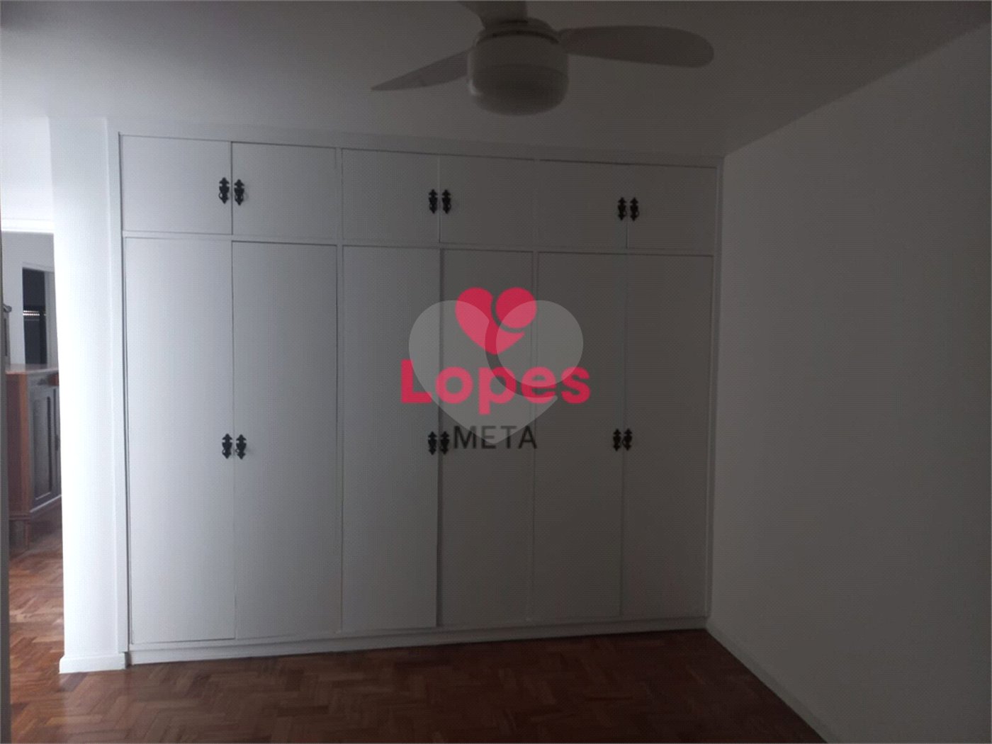 APARTAMENTO COM 217M² A VENDA COM 4 DORMITORIOS, 2 SUITES, 3 VAGAS - BAIRRO VILA ADYANA- SÃO JOSÉ DO