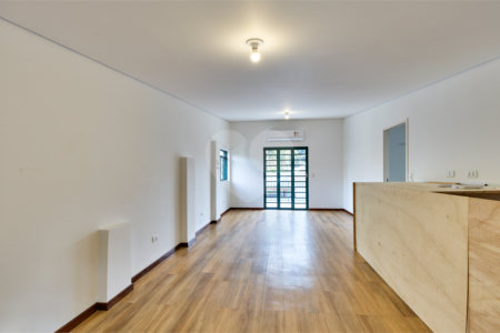 Casa para alugar com 5 quartos, sendo 3 suítes,  em Chácara Monte Alegre, São Paulo, SP