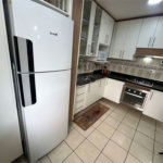 Apartamento com 2 dormitórios à venda, 64 m² por R$ 360.000,00 - Jardim Praiano - Guarujá/SP