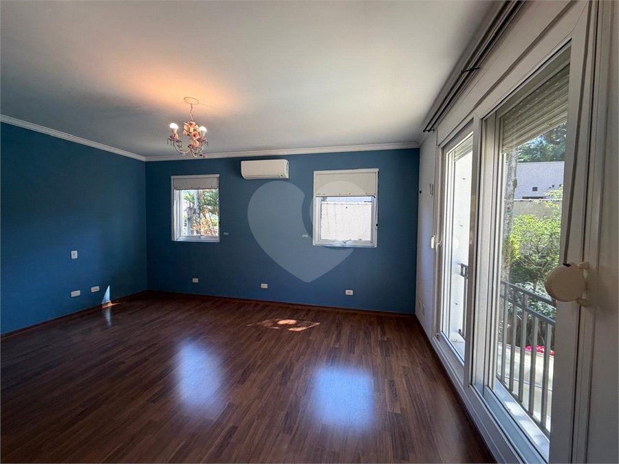 Casa à venda ou para alugar com 4 quartos, sendo 3 suítes, em Alto da Boa Vista, São Paulo, SP