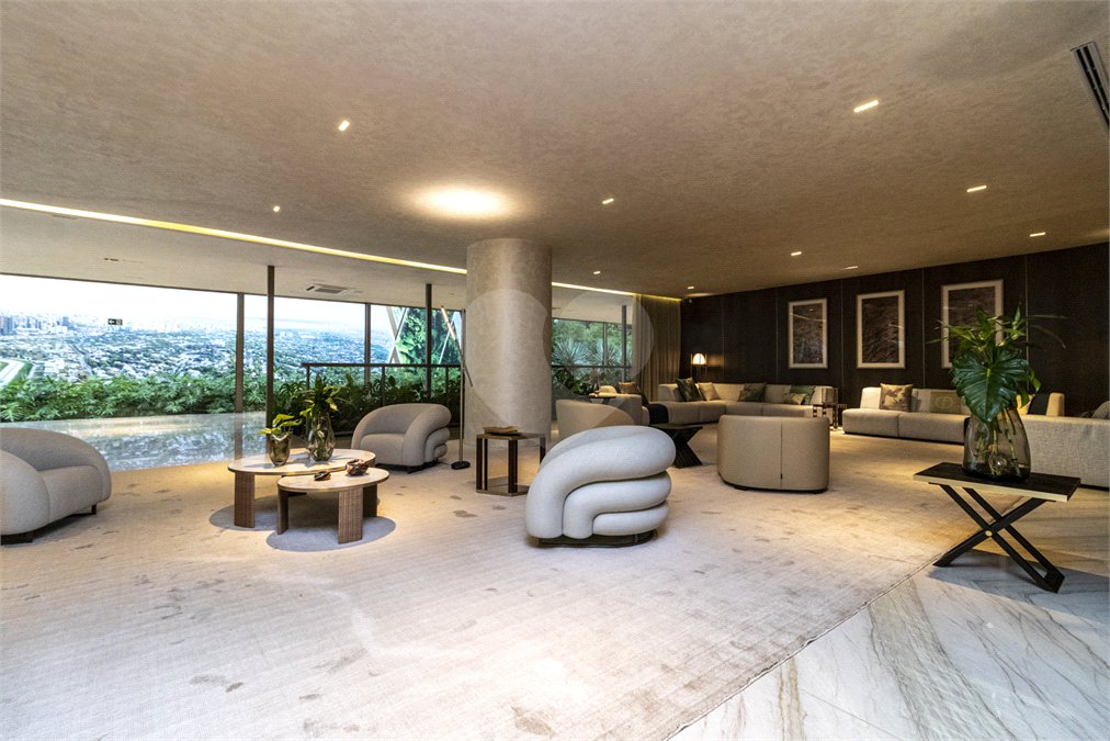 Apartamento à venda com 4 suítes em Jardim Guedala, São Paulo, SP