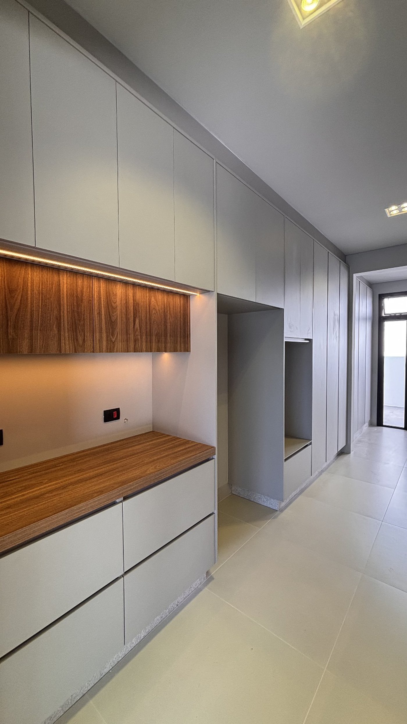 Casa à venda com 4 quartos, sendo 2 suítes, no condomínio Residencial Damha Belvedere, Presidente Prudente - SP