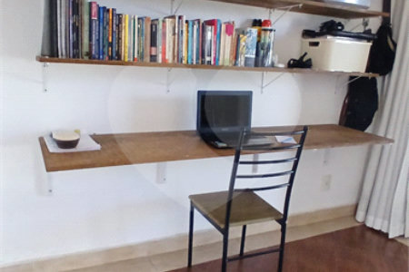 Casa à venda com 2 quartos em Conjunto Habitacional Ana Paula, Mogi das Cruzes, SP