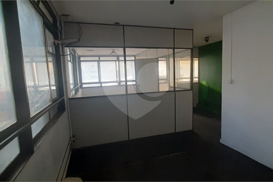 Sala à venda em Cerqueira Cesar, São Paulo, SP