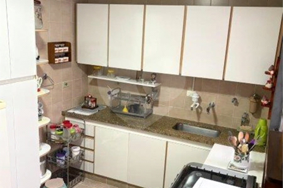 Sobrado à venda com 2 quartos em Saúde, São Paulo, SP