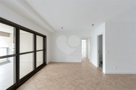 Apartamento à venda com 3 suítes em Vila Clementino, São Paulo, SP