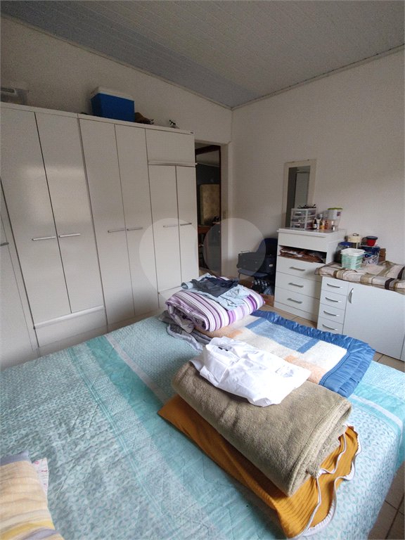 Chácara à venda com 4 quartos, sendo 1 suíte, em Vila Santa Helena, Atibaia, SP