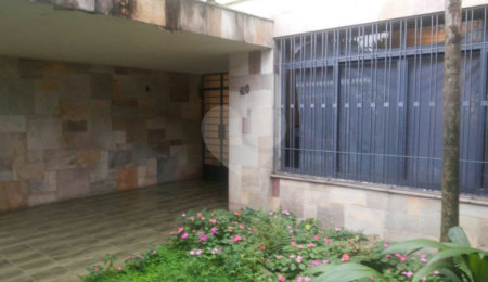 Sobrado à venda com 3 quartos, sendo 1 suíte,  em Granja Julieta, São Paulo, SP