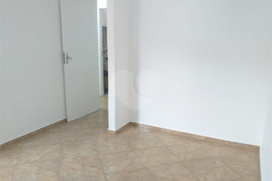Sobrado à venda com 2 quartos em Vila das Palmeiras, Guarulhos, SP