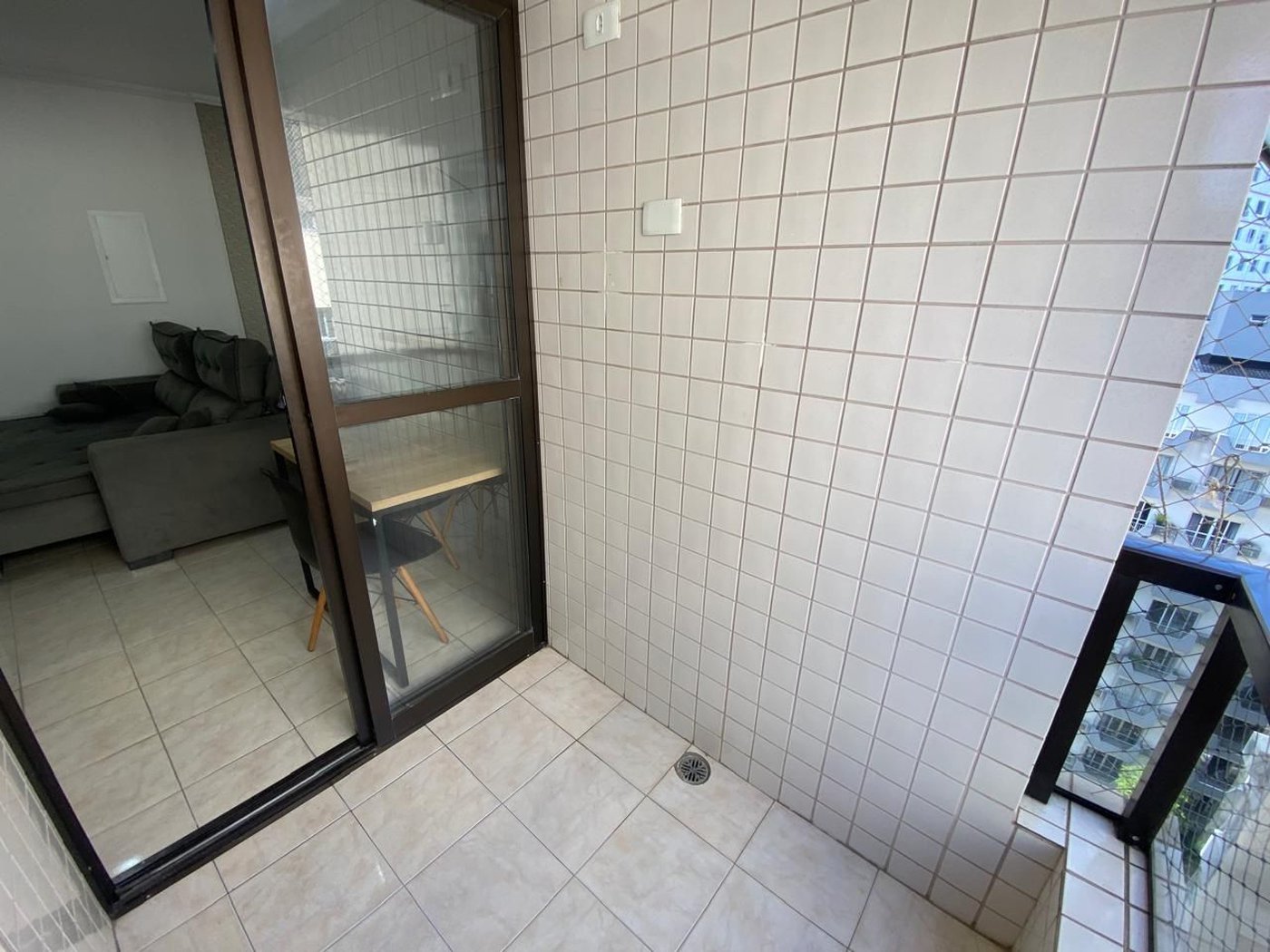 Apartamento com 1 dormitório para alugar, 65 m² por R$ 4.500,00/mês - José Menino - Santos/SP