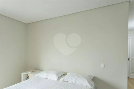 Apartamento à venda com 3 quartos, sendo 1 suíte, em Vila Anastácio, São Paulo, SP