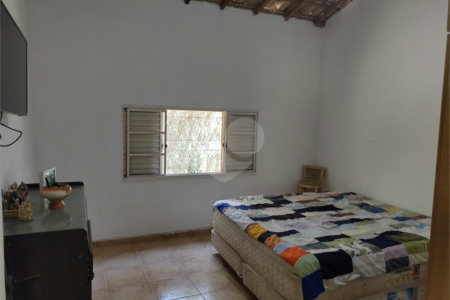 Chácara à venda com 4 quartos em Residencial Chácara da Planície, Sorocaba, SP
