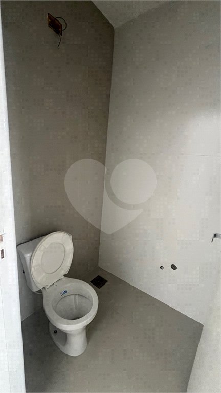 Sobrado à venda com 4 quartos, sendo 3 suítes, em Jardim Paulista, Atibaia, SP