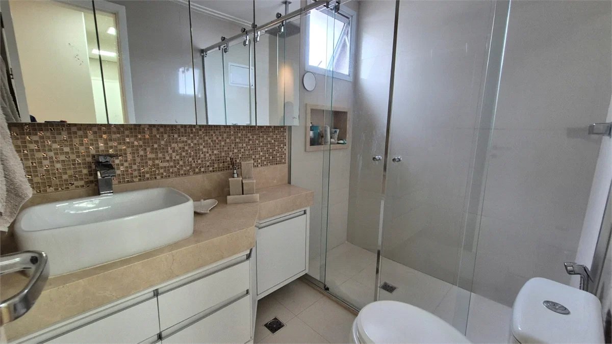Apartamento à venda com 3 quartos, sendo 1 suíte, em Jardim Arpoador, São Paulo, SP