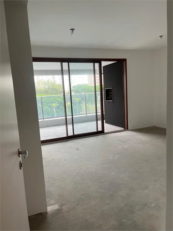 Apartamento à venda com 3 quartos, sendo 1 suíte, em Brooklin Novo, São Paulo, SP