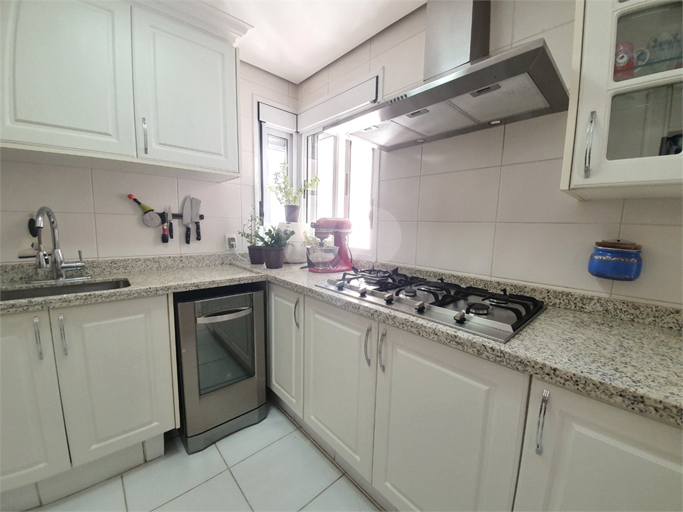 Apartamento para alugar com 3 quartos, sendo 2 suítes, em Brooklin Paulista, São Paulo, SP