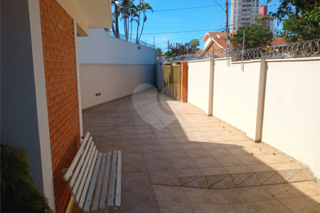 Casa à venda com 3 quartos, sendo 1 suíte, em Vila José Bonifácio, Araraquara, SP