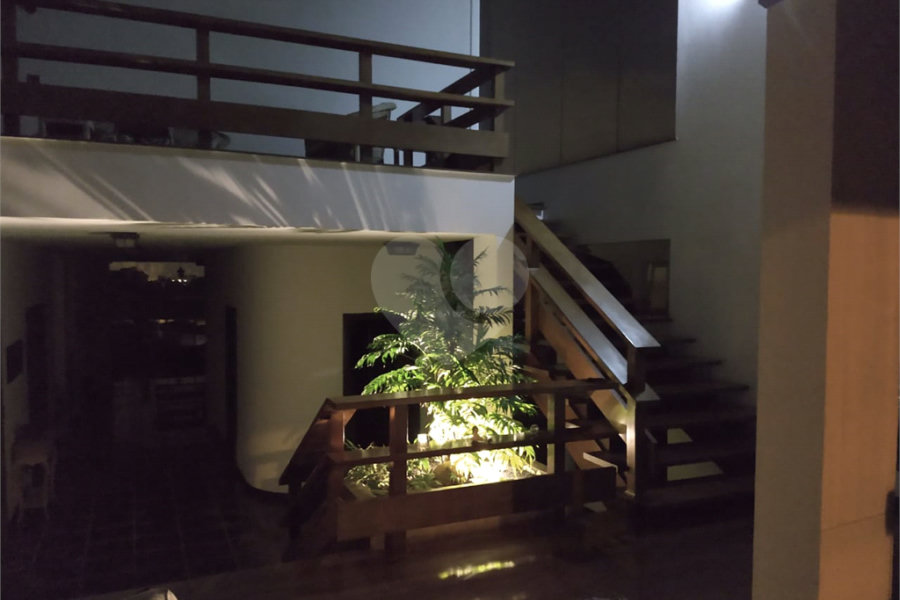 Sobrado à venda com 4 suítes em Jardim São Bento, São Paulo, SP