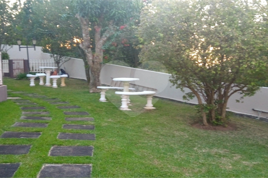 Casa à venda com 5 quartos, sendo 2 suítes, em Serra da Cantareira, Mairiporã, SP
