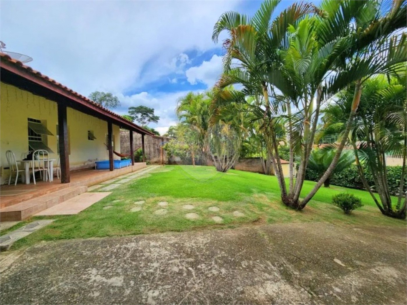 Casa à venda com 3 quartos, sendo 1 suíte, em Vista Alegre, Vinhedo, SP
