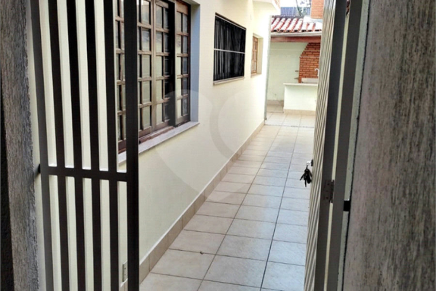 Sobrado à venda com 3 quartos, sendo 1 suíte,  em Vila Medeiros, São Paulo, SP