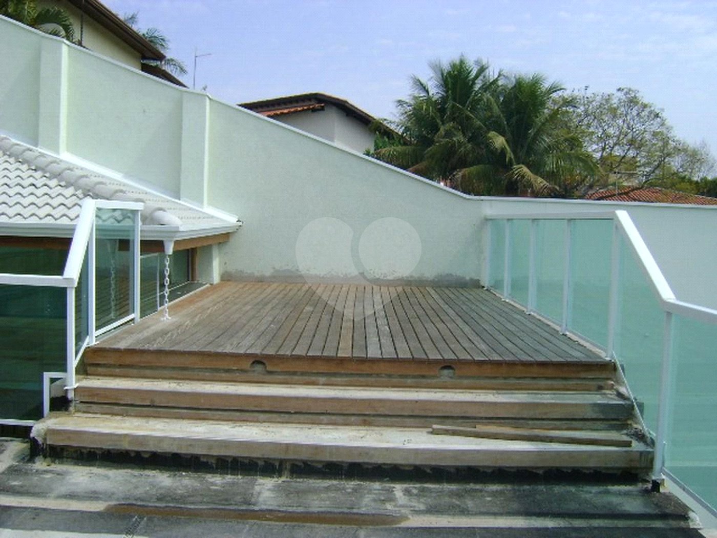 Casa à venda com 3 suítes no condomínio Estância Marambaia, Vinhedo - SP