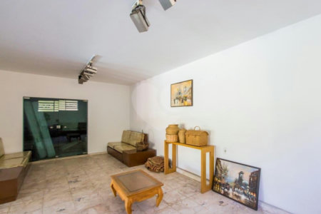 Casa Térrea à venda com 3 quartos, sendo 2 suítes, em Brooklin, São Paulo, SP