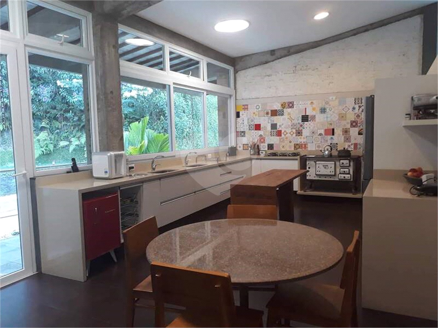 Casa à venda com 3 suítes em Serra da Cantareira, Mairiporã, SP