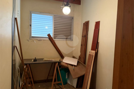 Apartamento à venda com 4 quartos, sendo 2 suítes, no Centro, Araraquara, SP
