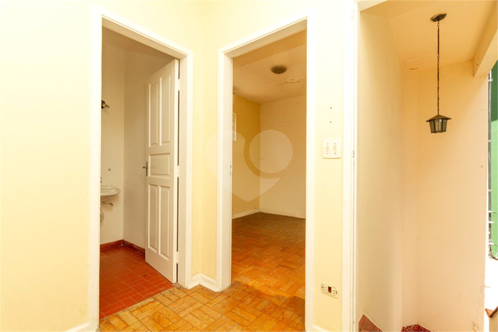 Sobrado à venda com 3 quartos, sendo 1 suíte, em Vila Olímpia, São Paulo, SP