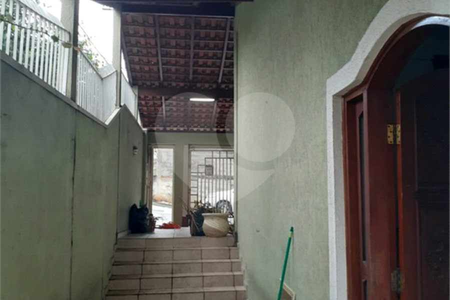 Sobrado à venda com 4 quartos, sendo 2 suítes, em Tremembé, São Paulo, SP